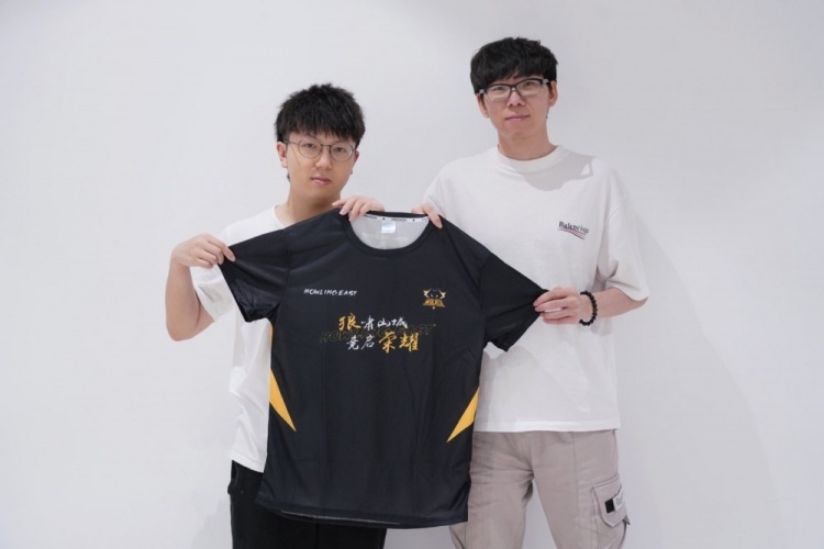 育博主在推 育博主在推