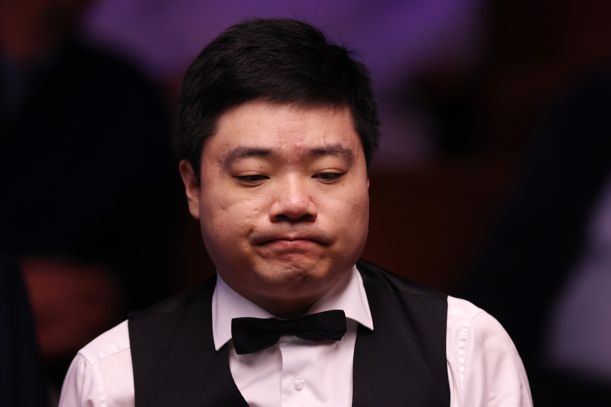 仅凭拼劲远 仅凭拼劲远