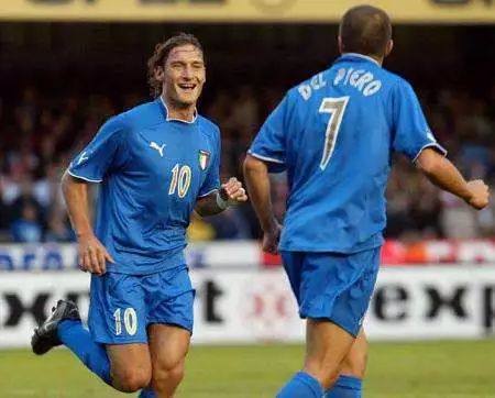 队展现了高 队展现了高